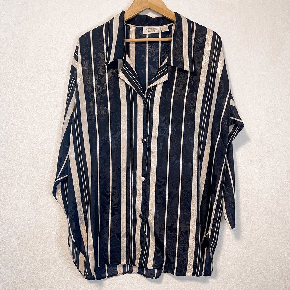 Vintage Victoria’s Secret Gold Label 90s Striped Sleep Shirt Size M/L